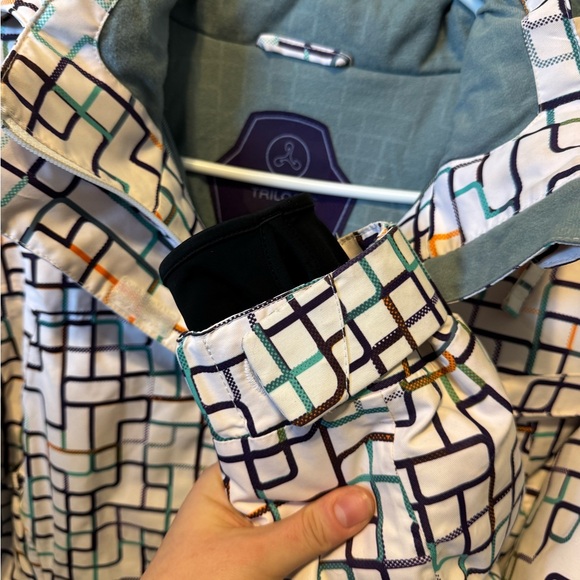 Powder Room Trilogy Women’s Ski Jacket - Picture 3 of 6